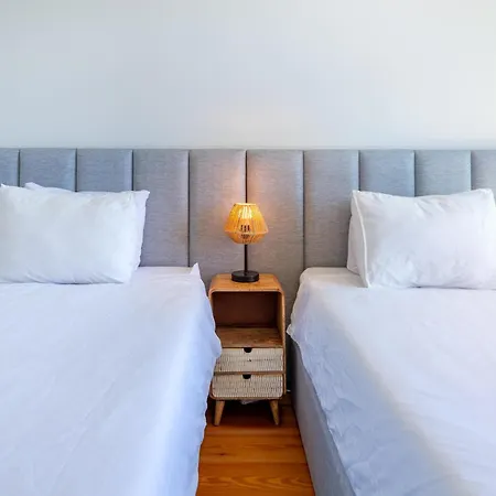 Cond Bayline - T2 - - Pool - Gym - Wifi - Nemo - By Bedzy Armação de Pêra