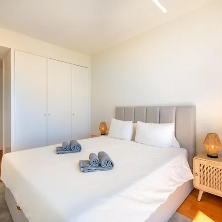 Cond Bayline - T2 - - Pool - Gym - Wifi - Nemo - By Bedzy Armação de Pêra