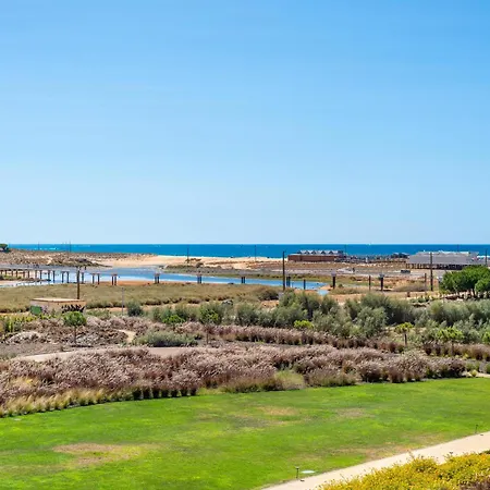 Cond Bayline - T2 - - Pool - Gym - Wifi - Nemo - By Bedzy Apartamento Armação de Pêra