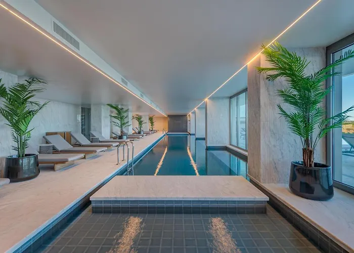 Cond Bayline - T2 - - Pool - Gym - Wifi - Nemo - By Bedzy *