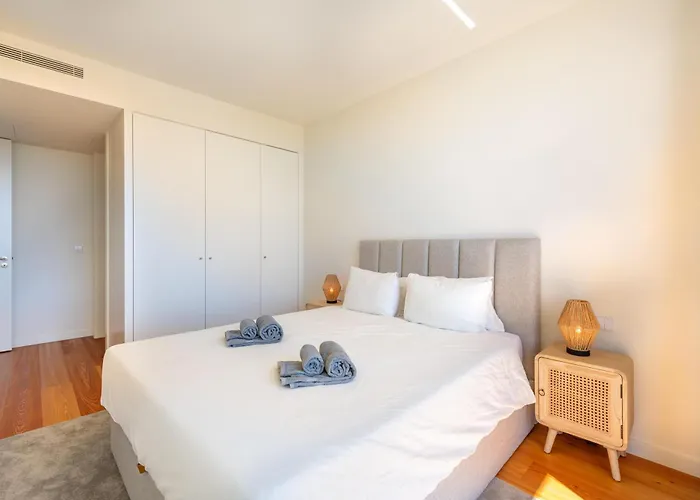 Cond Bayline - T2 - - Pool - Gym - Wifi - Nemo - By Bedzy Armação de Pêra