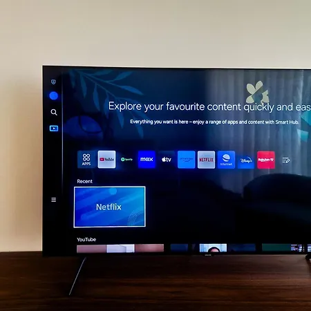 Cond Bayline - T2 - - Pool - Gym - Wifi - Nemo - By Bedzy *